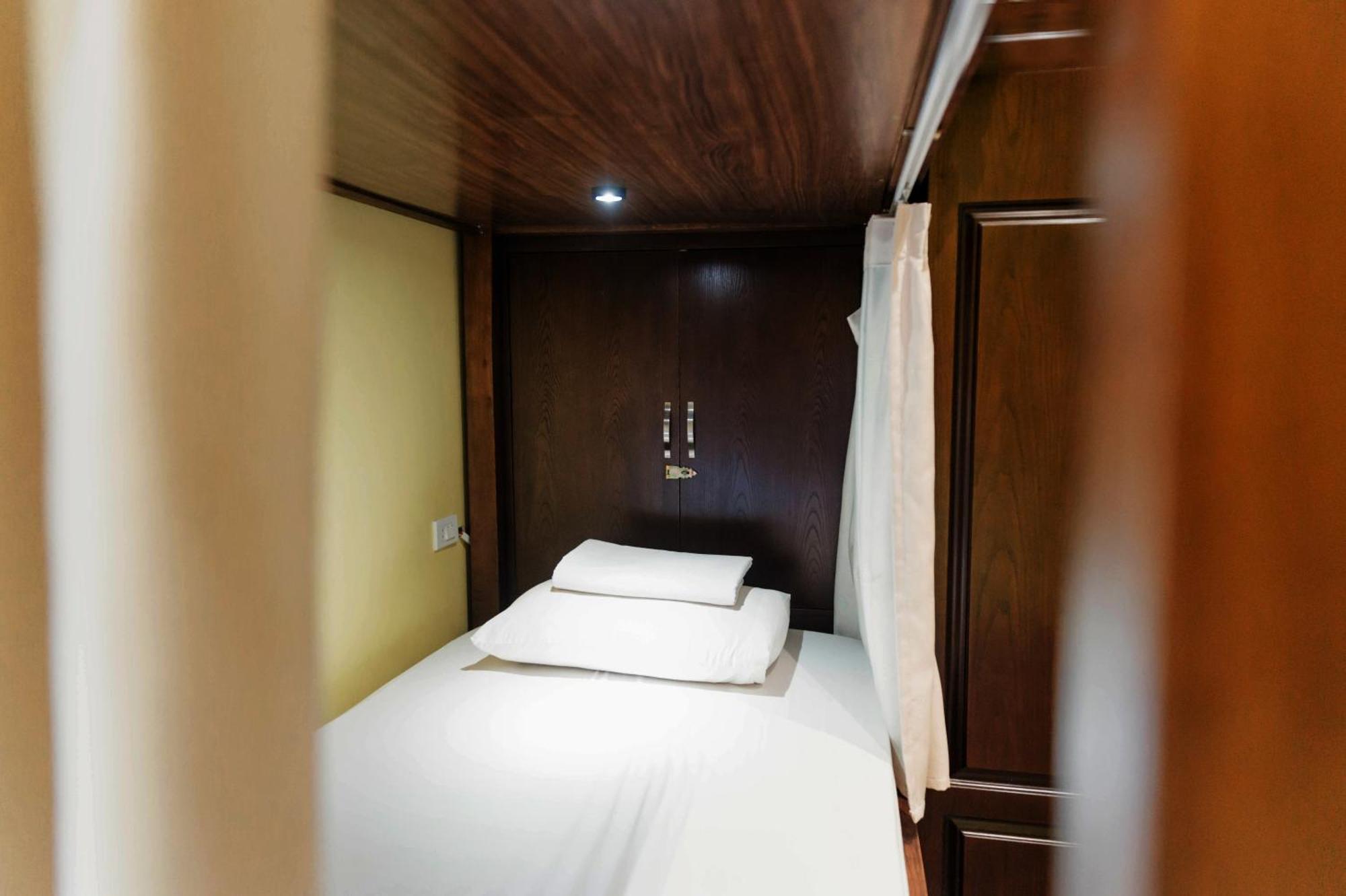 Tabalo Hostel Hanoi Buitenkant foto