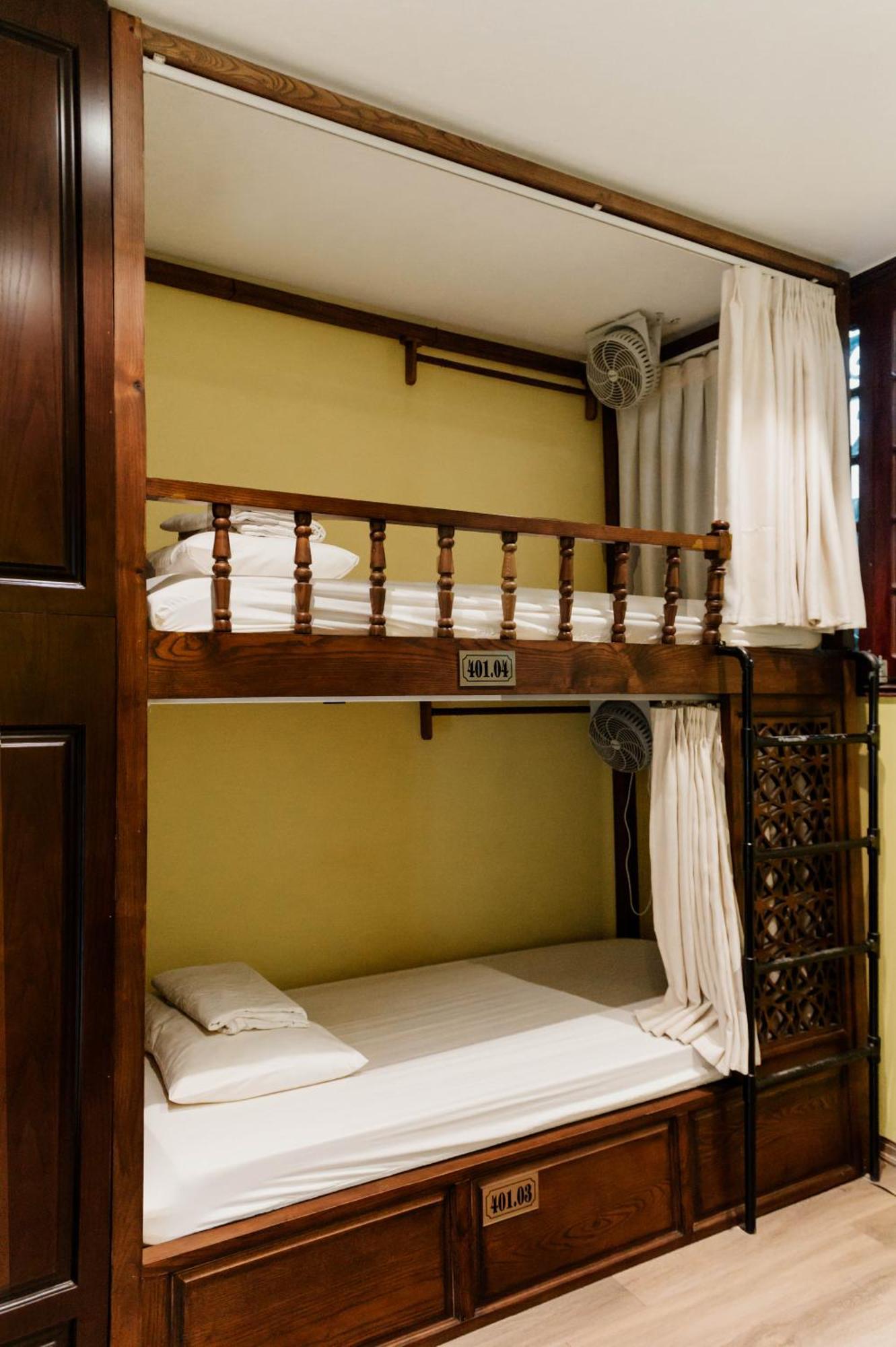 Tabalo Hostel Hanoi Buitenkant foto