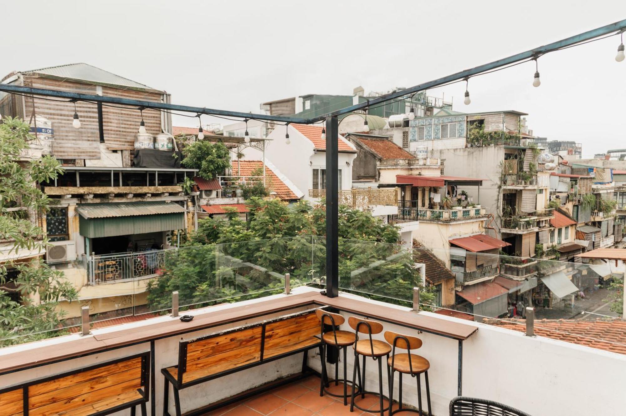 Tabalo Hostel Hanoi Buitenkant foto